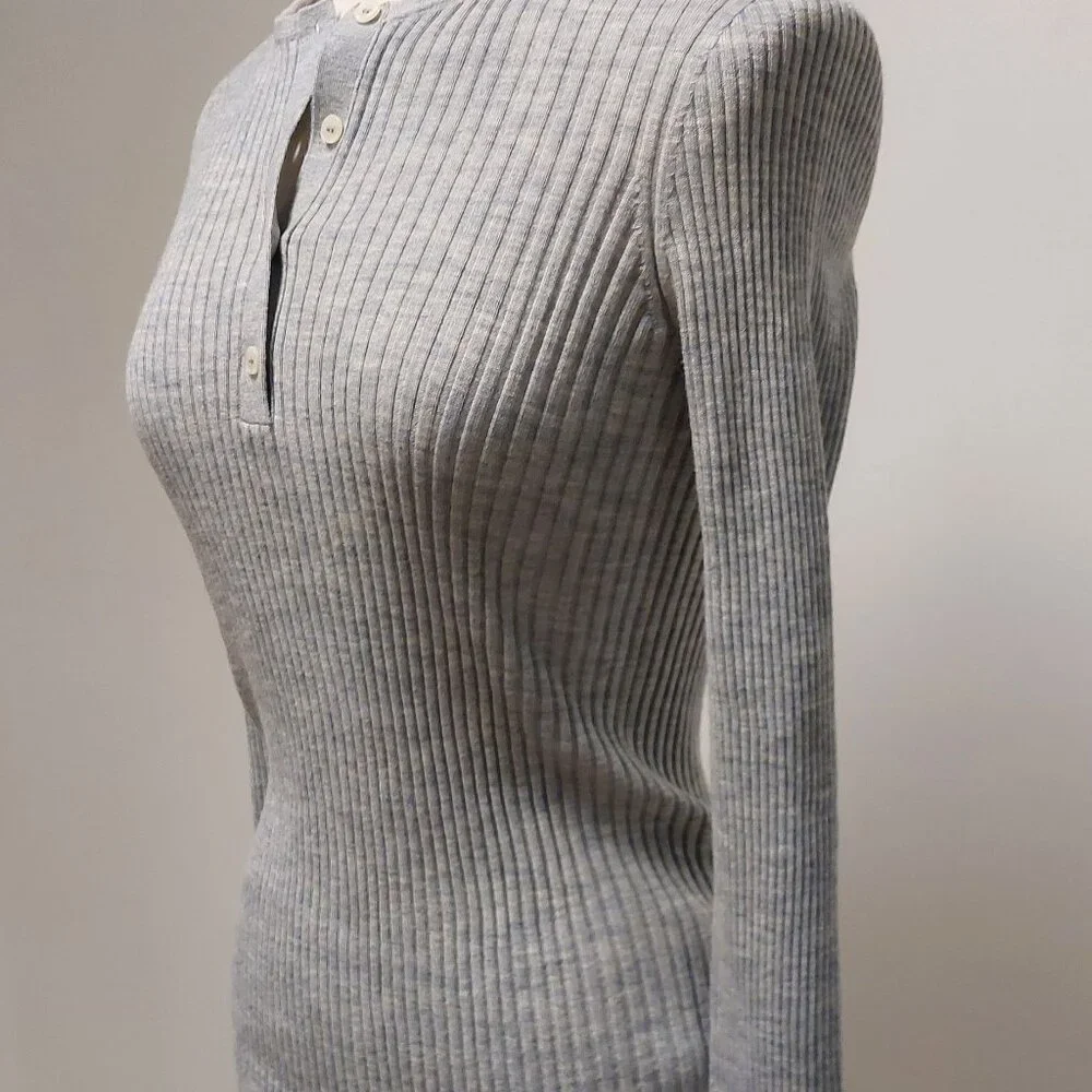 COS, Grey Heather, Lightweight, 100% Wool, L/S, Henley Sweater, Size: S - Picture 3 of 8